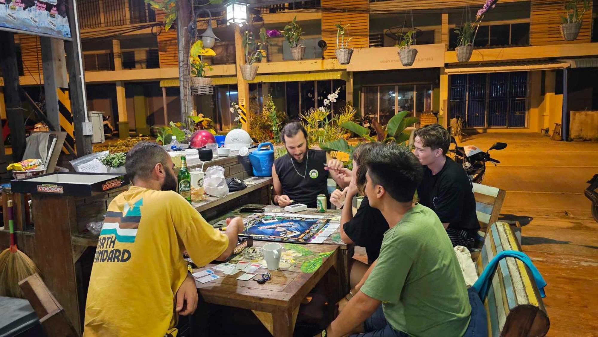 Phangan Barsay Hostel Thong Sala Exterior foto
